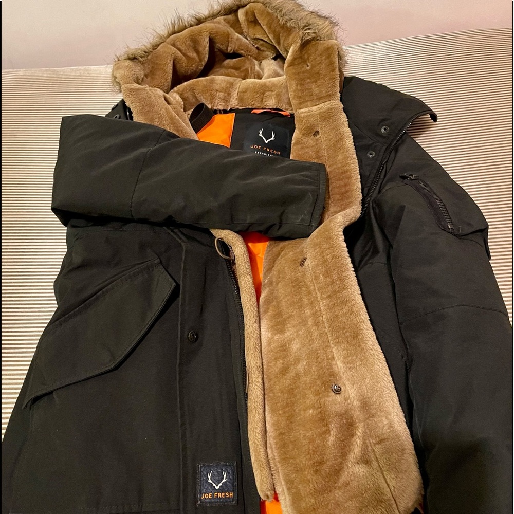 Joe Fresh Winter unisex mens winter down Jacket.